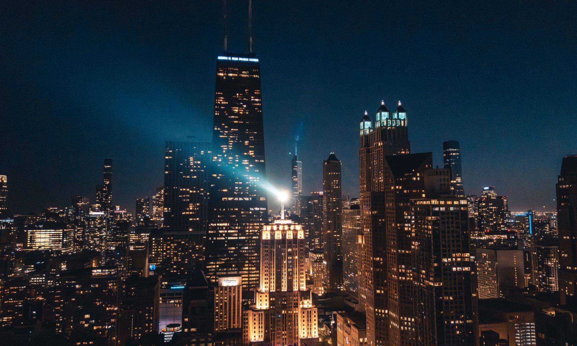 Chicago, seen from the lake and the river